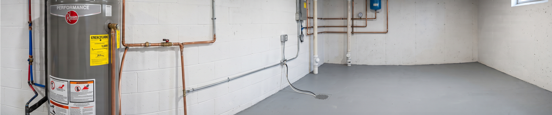 Residential water heater installation by a professional plumber